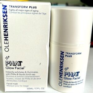 Olehenriksen Phar Glow Facial